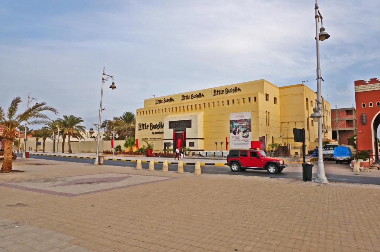 The Touristic Promenade Apartment Gurdaka Kültér fotó